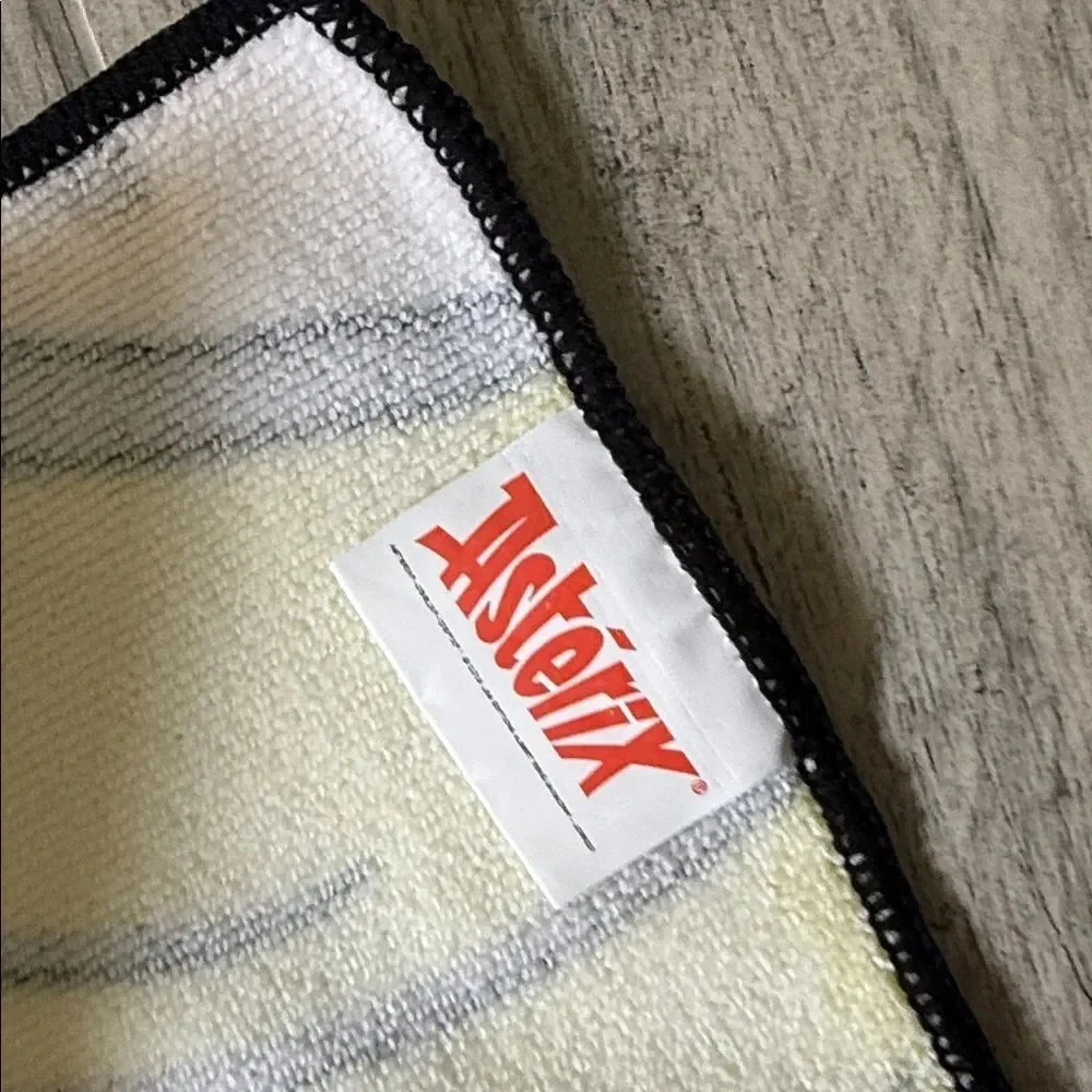 Asterix Pop Art Towel with Speech Bubbles